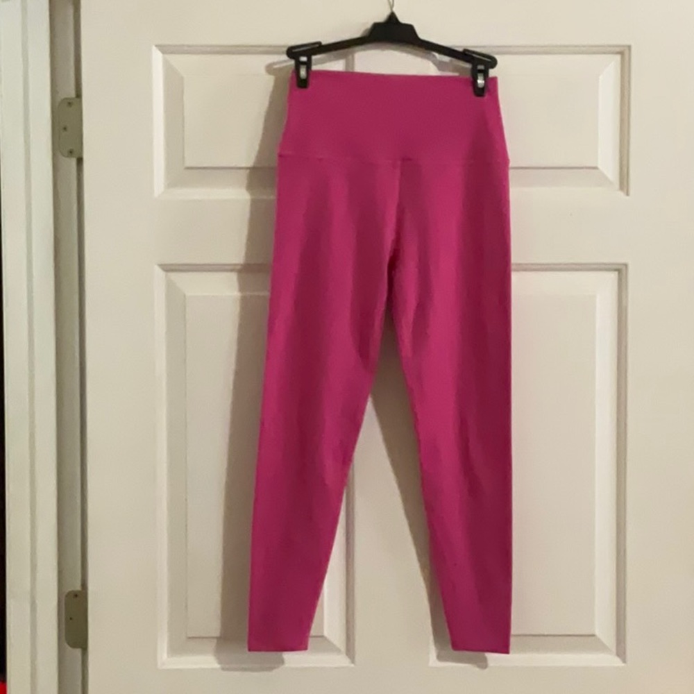 Beyond Yoga Pink Leggings
